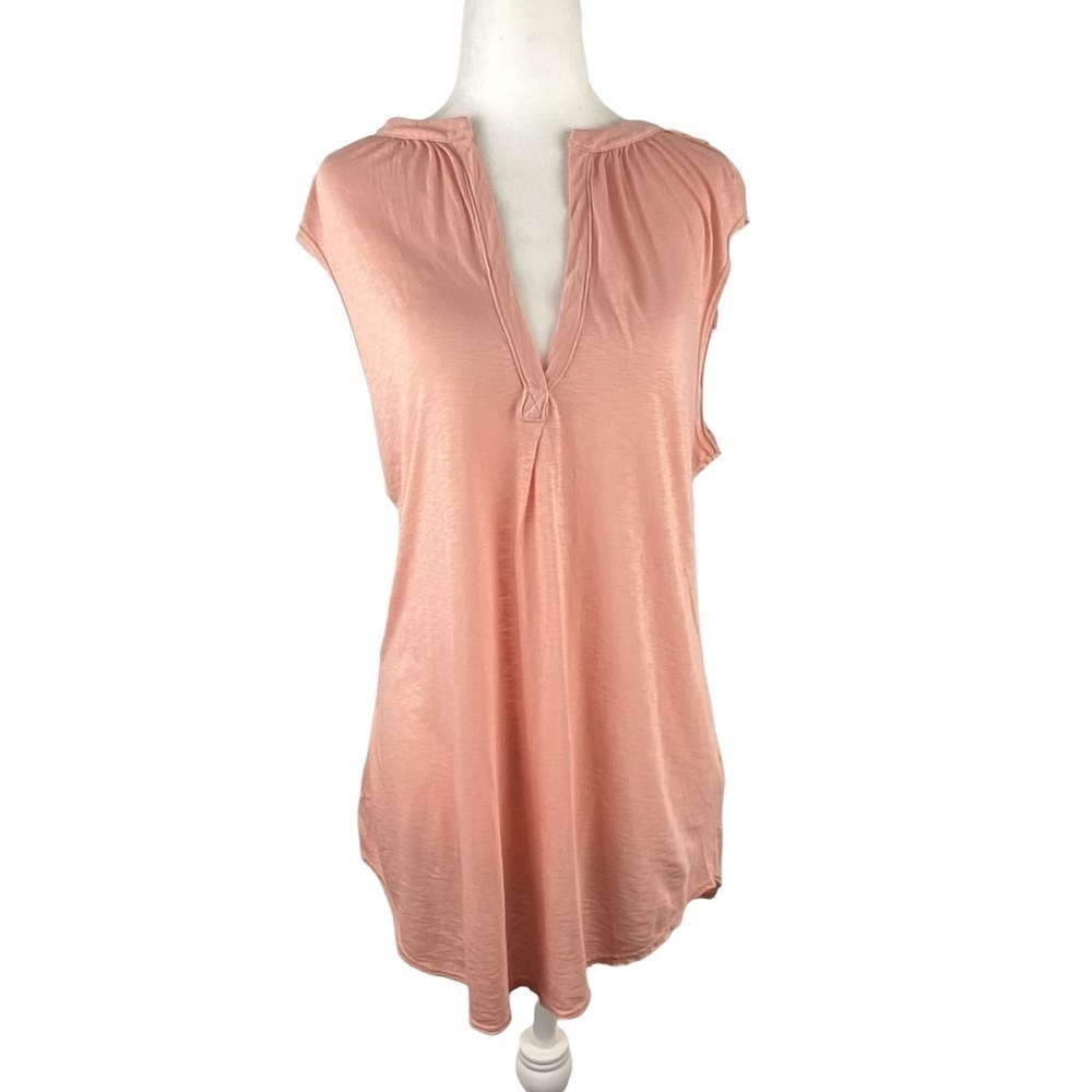 𝅺NEW‎ WITH TAGS LAMADE SLEEVELESS SHEER TEE